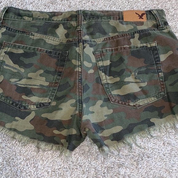 Camo Shorts - Picture 4 of 4